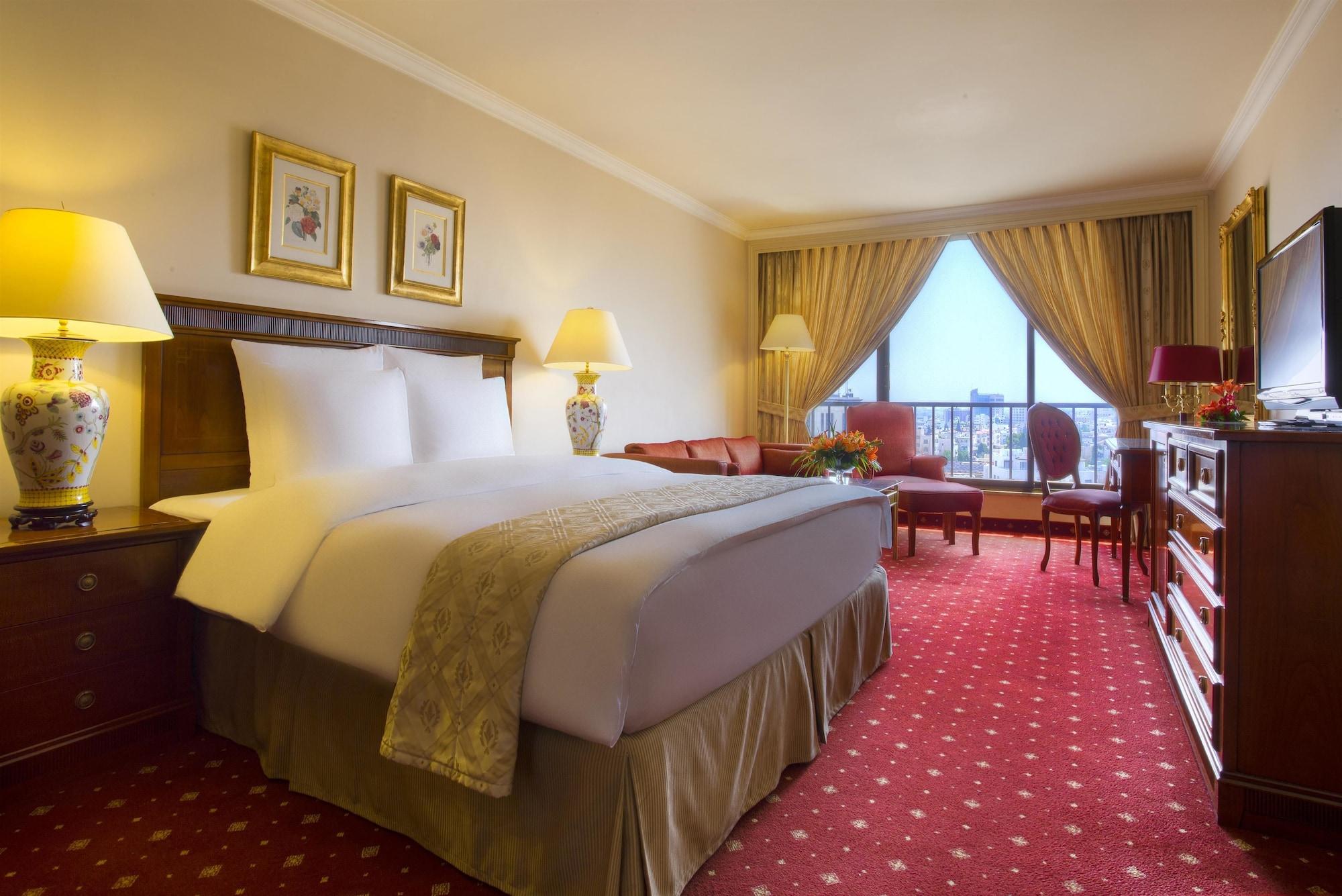 Regency Palace Αμμάν Εξωτερικό φωτογραφία A room at the Grand Hyatt Hotel, Amman